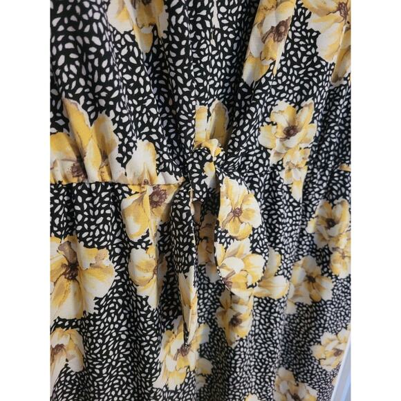 APT 9 2XL/XXL Jumpsuit Romper Floral V-Neck Cap Sleeve Tie Accent Wide Leg - Picture 3 of 6